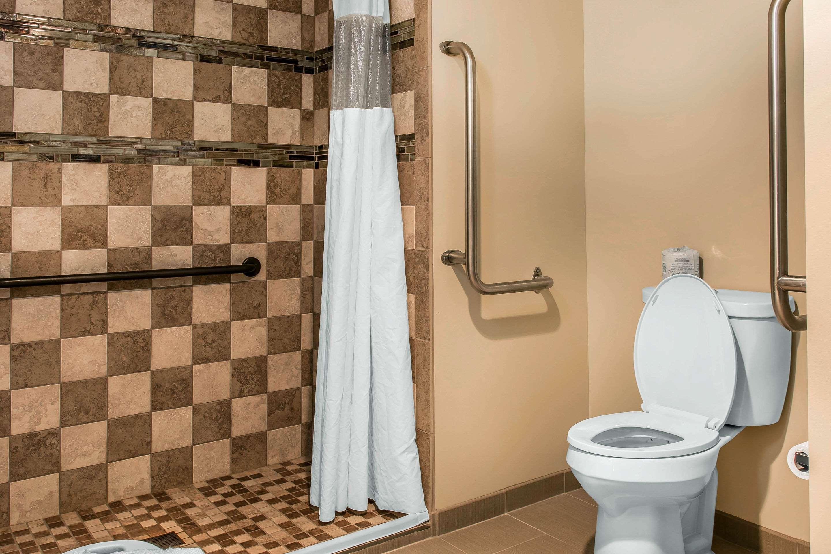 Quality Inn & Suites Houghton Eksteriør bilde